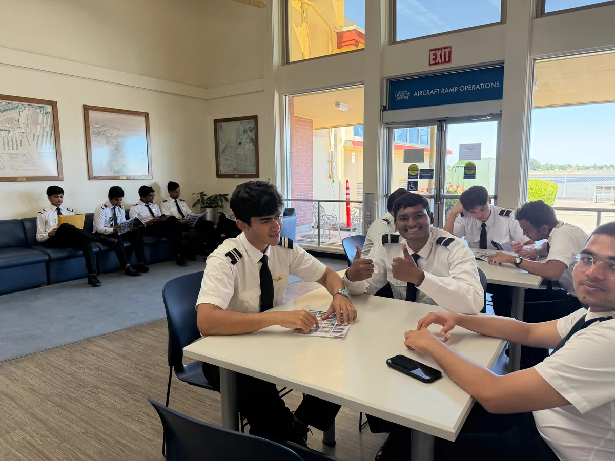 Cadets at the AIAA hangar